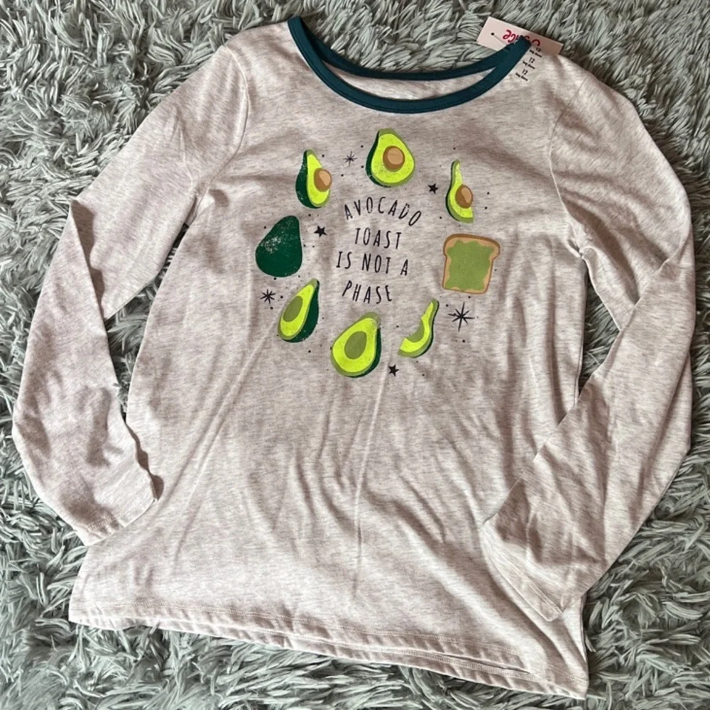 7 Piece New Long Sleeve Tops Sequins Glitter Unicorns Avocado Butterflies